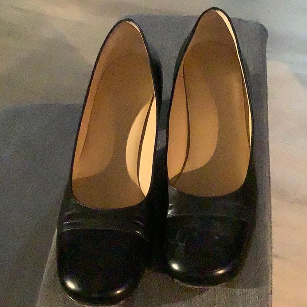 CHANEL Pump